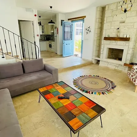 فيلة Cesme Aegean Pearl Villa